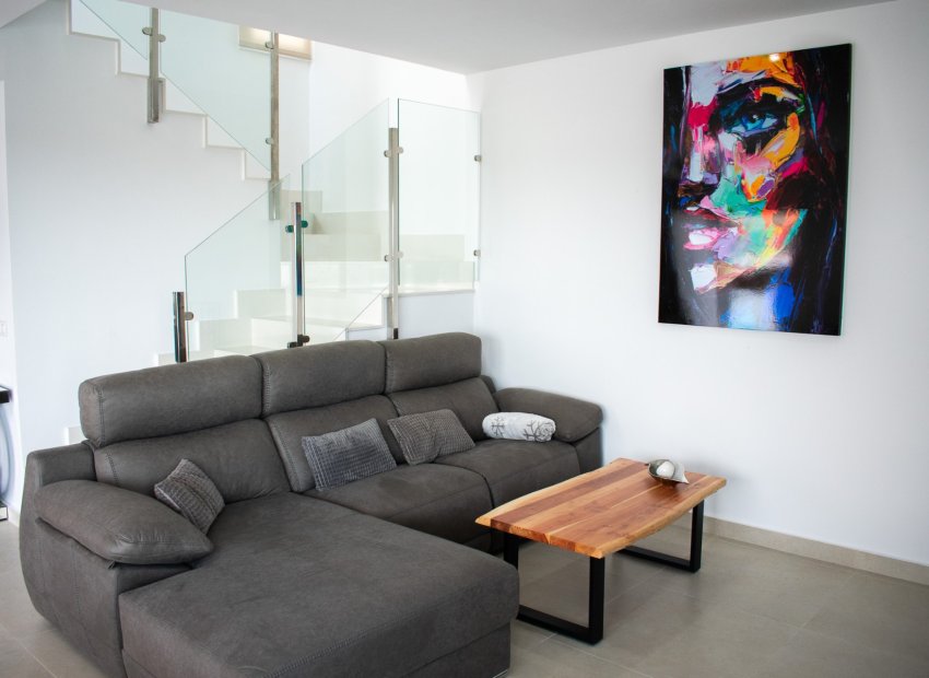 Reventa - Villa - Vistabella