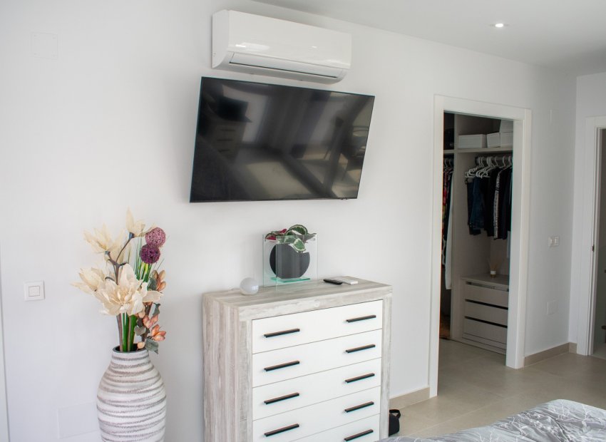 Reventa - Villa - Vistabella