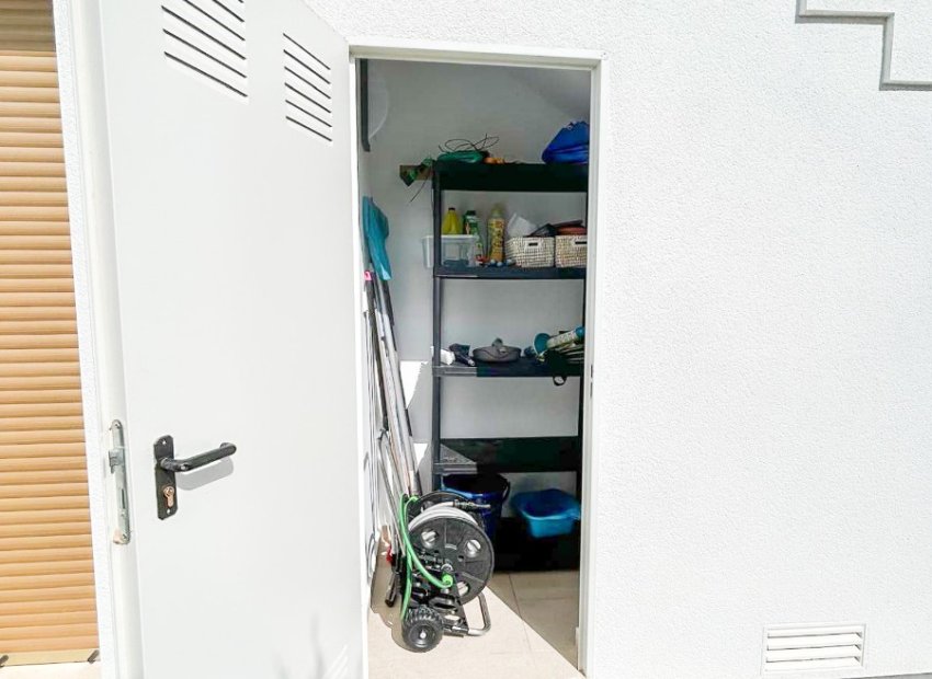 Reventa - Villa - Vistabella