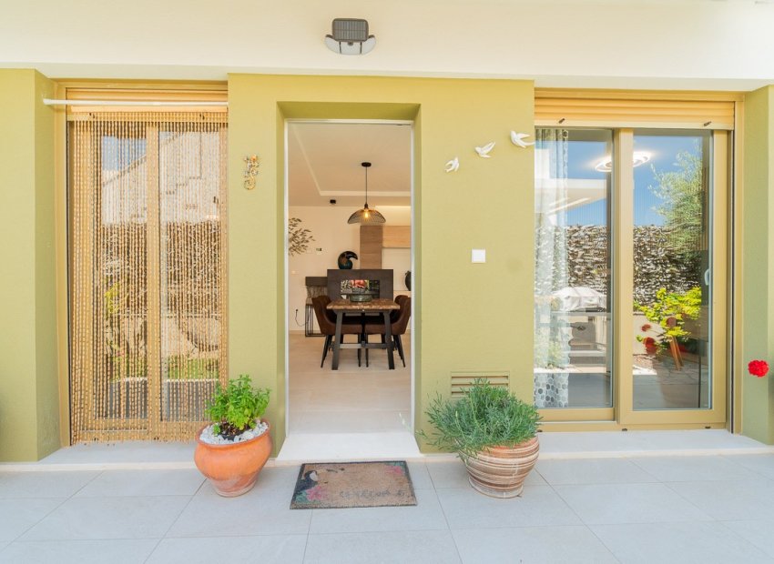 Reventa - Villa - Vistabella