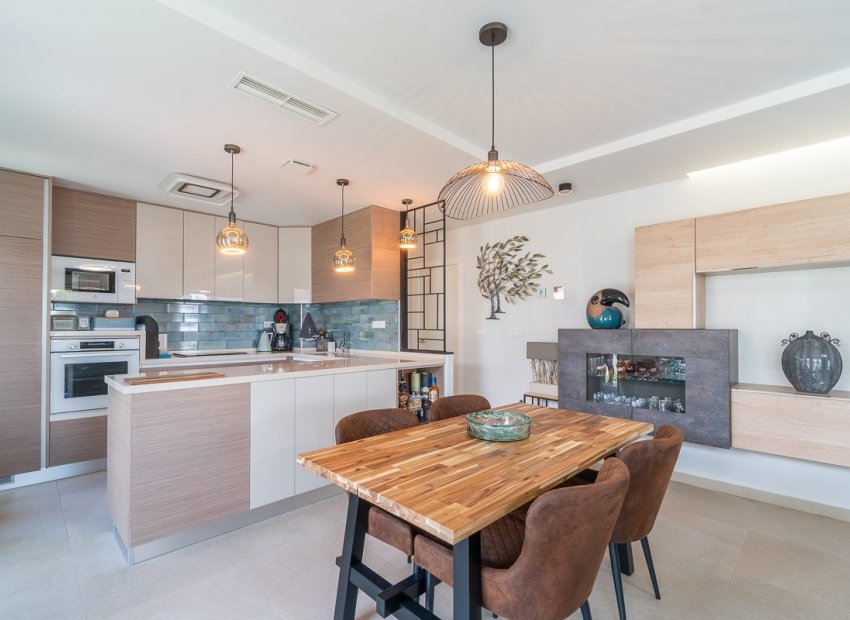 Reventa - Villa - Vistabella