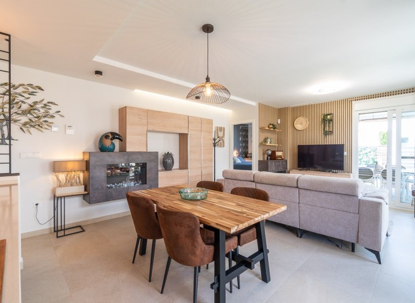 Reventa - Villa - Vistabella