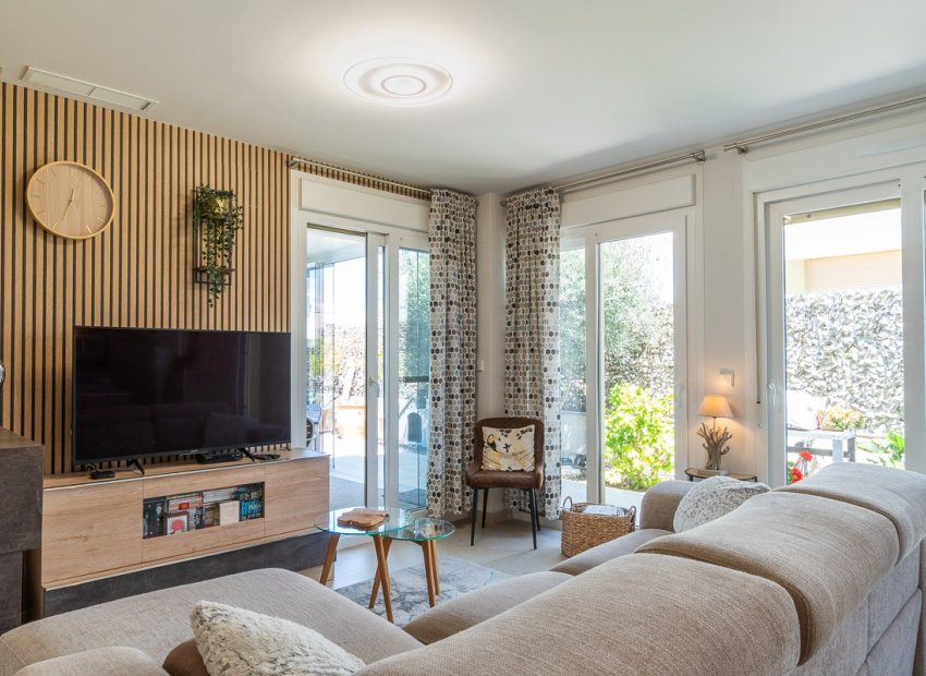 Reventa - Villa - Vistabella