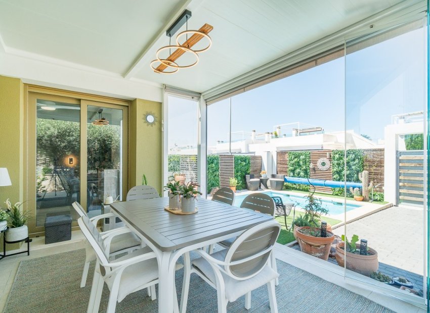 Reventa - Villa - Vistabella