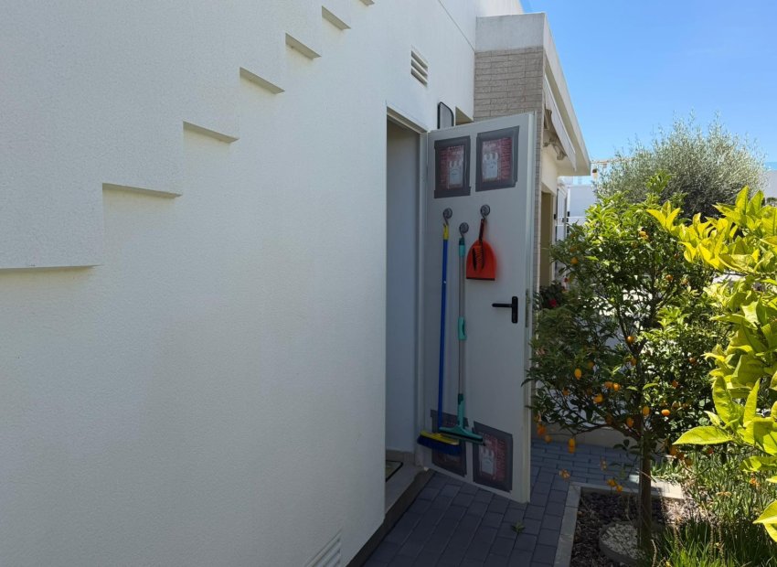 Reventa - Villa - Vistabella
