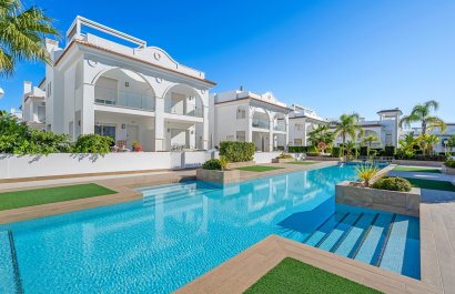 Townhouse / Duplex / Corner - Herverkoop - Ciudad Quesada - Doña Pepa