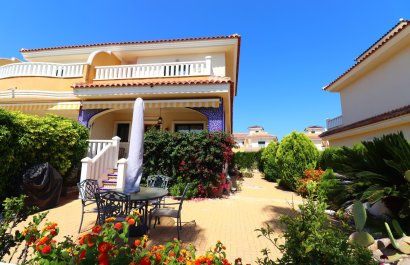 Townhouse / Duplex / Corner - Herverkoop - Ciudad Quesada - Doña Pepa