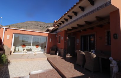 Townhouse / Duplex / Corner - Herverkoop - Fortuna - LAS KALENDAS