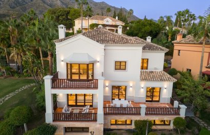 Townhouse / Duplex / Corner - Herverkoop - Marbella - Golden Mile