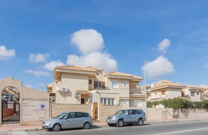 Townhouse / Duplex / Corner - Herverkoop - Orihuela Costa - Playa Flamenca