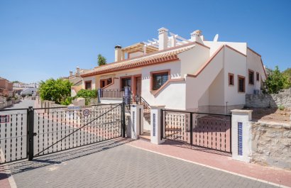 Townhouse / Duplex / Corner - Herverkoop - San Miguel de Salinas - San Miguel de Salinas