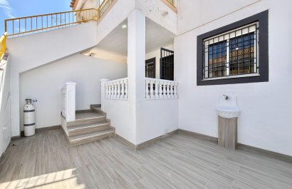 Townhouse / Duplex / Corner - Herverkoop - Torrevieia - Parque de las Naciones