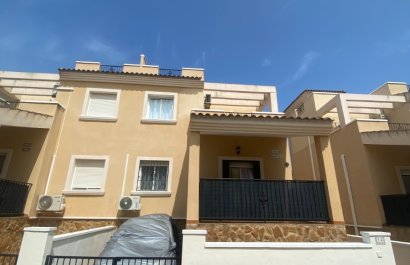 Townhouse / Duplex / Corner - Resale - San Miguel de Salinas - San Miguel de Salinas