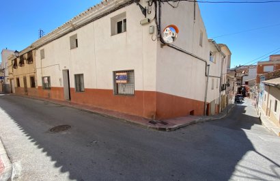 Townhouse / Duplex / Corner - Resale - Sax - Sax