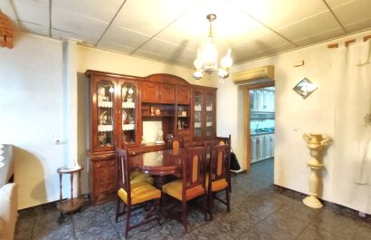Townhouse / Duplex / Corner - Resale - Sax - Sax
