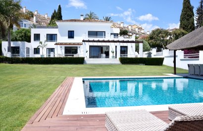 Villa - Herverkoop - Marbella - Nueva Andalucía