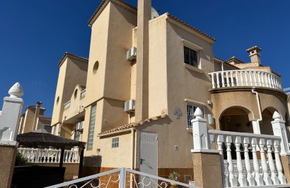 Villa - Herverkoop - Orihuela Costa - Villamartín