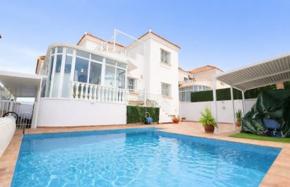 Villa - Herverkoop - Orihuela Costa - Villamartín