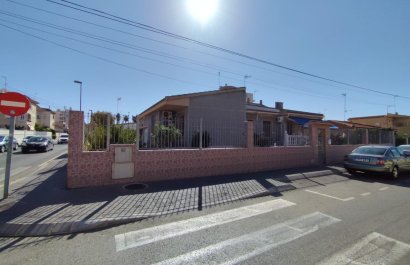 Villa - Herverkoop - Torrevieia - Center