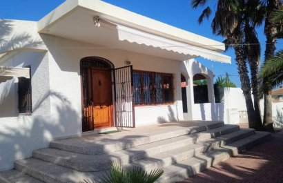 Villa - Herverkoop - Villajoyosa - Varadero/ Estudiantes beach