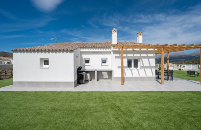Villa - New Build - Viñuela - Viñuela