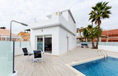 Villa - Obra nueva - Torrevieia - Torrevieja