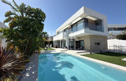Villa - Resale - Finestrat - Finestrat