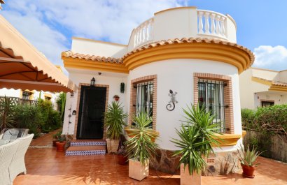 Villa - Resale - Guardamar del Segura - El Raso