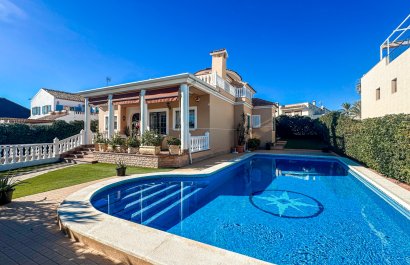 Villa - Resale - La Mata - La Mata