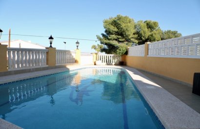 Villa - Resale - La Nucía - Urbanisations