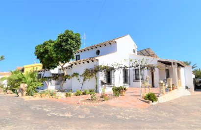 Villa - Resale - Orihuela Costa - Villamartín