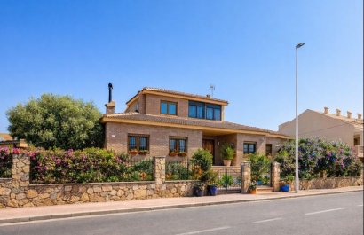 Villa - Resale - Torrevieia - La Mata