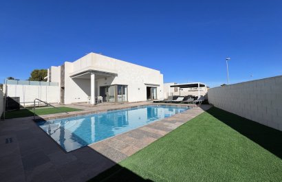 Villa - Reventa - Orihuela Costa - Orihuela Costa