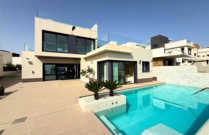 Villa - Reventa - San Miguel de Salinas - San Miguel de Salinas