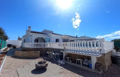 Villa - Reventa - Torrevieia - La Siesta