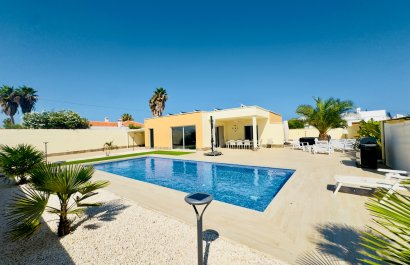Villa - Reventa - Torrevieia - La Siesta