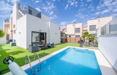 Villa - Reventa - Torrevieia - Torrevieja