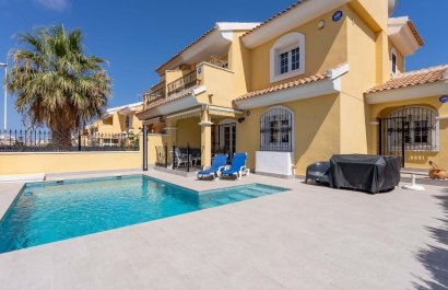 Villa - Reventa - Villamartín - Los Dolses