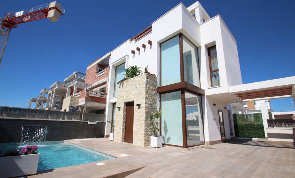 Detached in Playa Paraiso