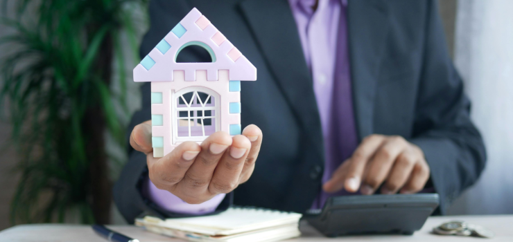 Thinking of investing in Spain? Discover the keys to success in the real estate market