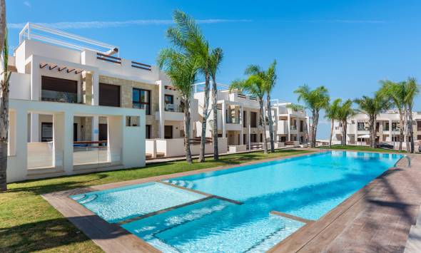 Lage bungalow (tuin) in Torrevieja