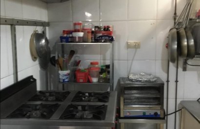 Resale - Commercial - Torrevieia - Torrevieja