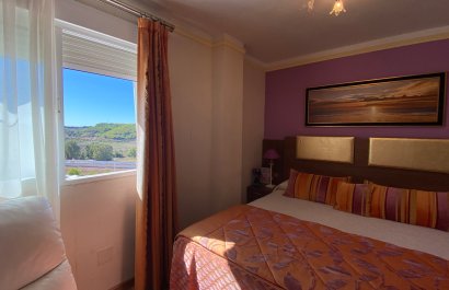 Resale - Apartment / flat - Guardamar del Segura - El Edén