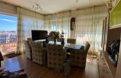 Resale - Apartment / flat - Guardamar del Segura - El Edén