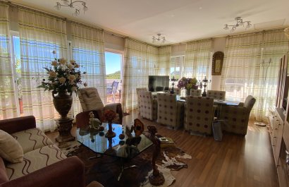 Resale - Apartment / flat - Guardamar del Segura - El Edén