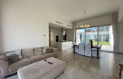 Resale - Villa - Benijofar