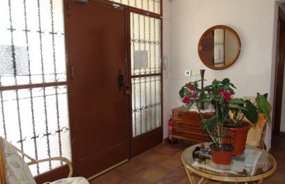 Resale - Villa - Los Montesinos - La Herrada