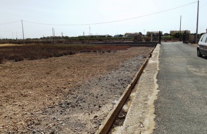 Resale - Villa - Los Montesinos - La Herrada