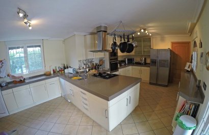 Resale - Villa - Torrevieia - El Chaparral