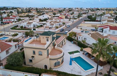 Resale - Villa - Torrevieia - El Chaparral